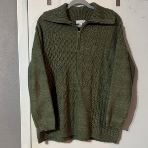 Womens green quarter zip sweater Westbound size Largr